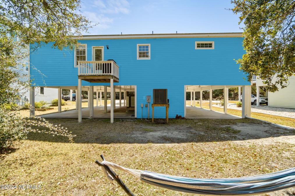 110 Swindell Ln Atlantic Beach, NC 28512