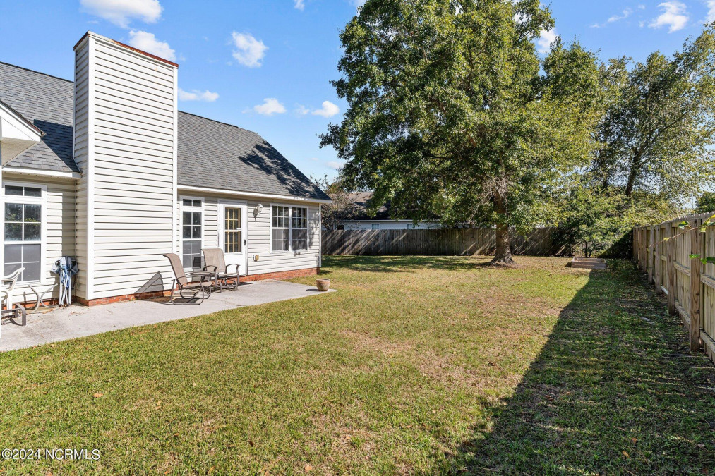 6900 Daybreak Ln Wilmington, NC 28411