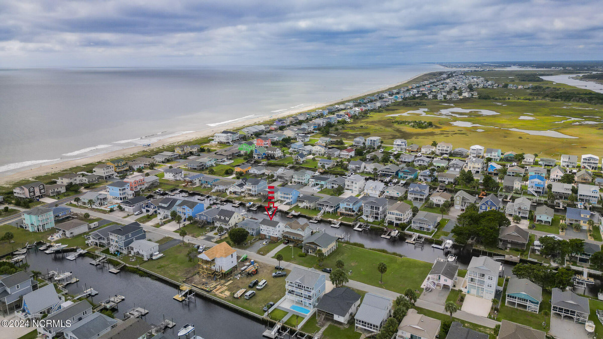 121 Tuna Dr Holden Beach, NC 28462