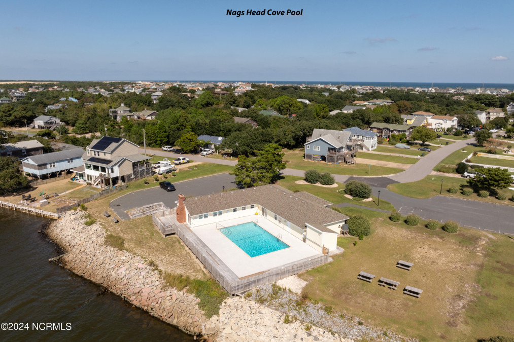 322 Sandpiper Ct Nags Head, NC 27959