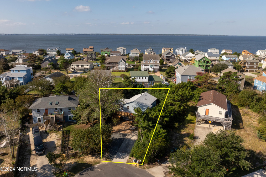 322 Sandpiper Ct Nags Head, NC 27959