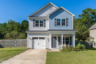 516 Everett Glades Sneads Ferry, NC 28460