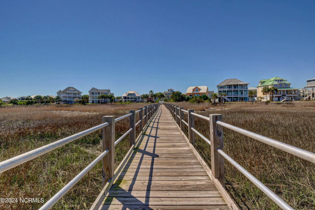 400 Virginia Ave Carolina Beach, NC 28428