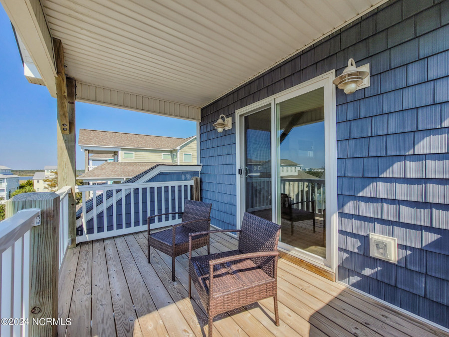 118 Fairytale Ln Surf City, NC 28445