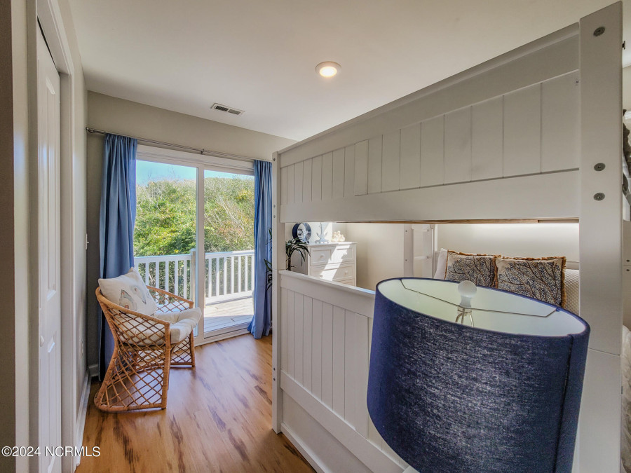 118 Fairytale Ln Surf City, NC 28445