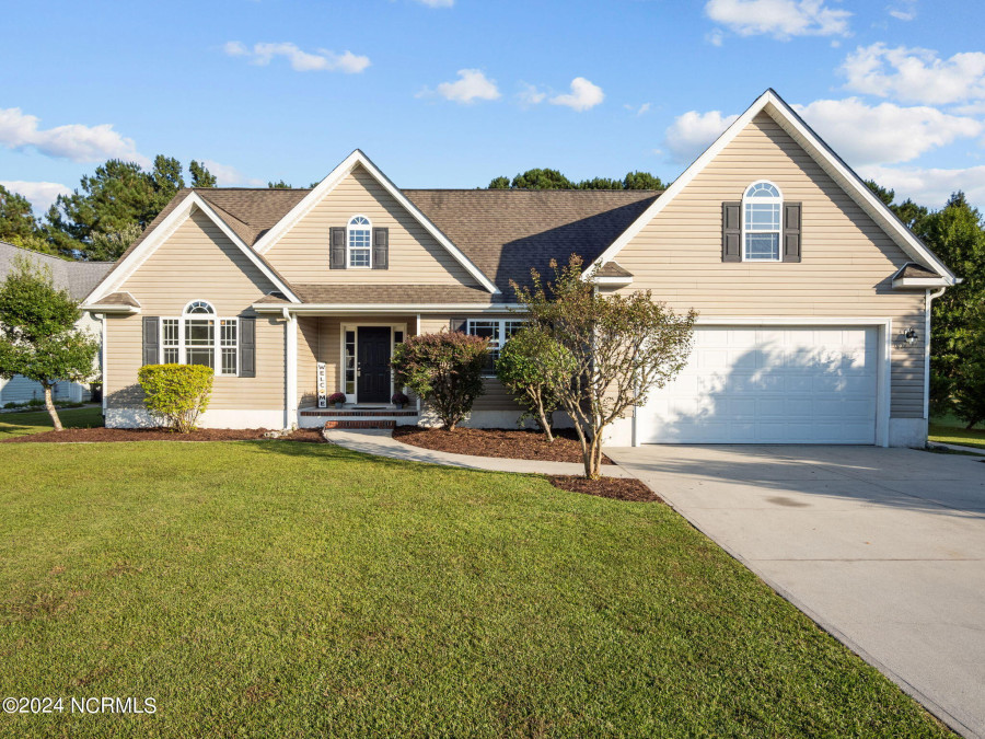 536 Park Meadows Dr Newport, NC 28570