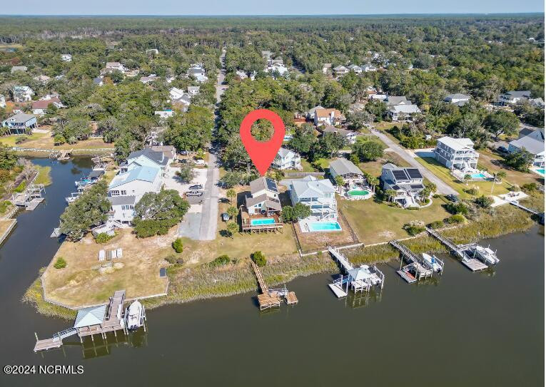 122 24th St Oak Island, NC 28465