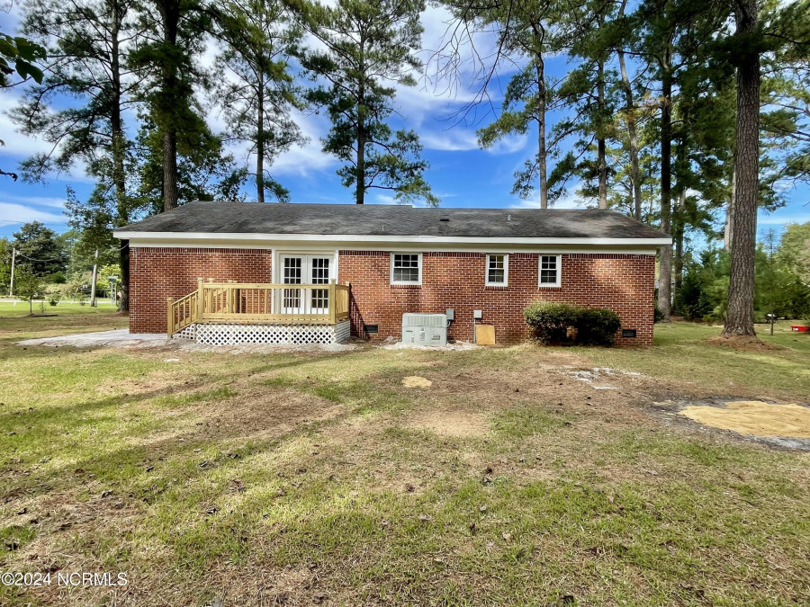 1076 Shepherd Rd Robersonville, NC 27871