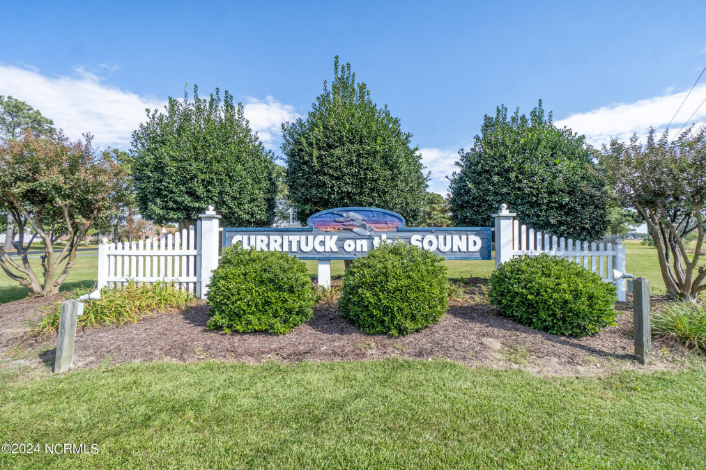 106 Sound Shore Dr Currituck, NC 27929