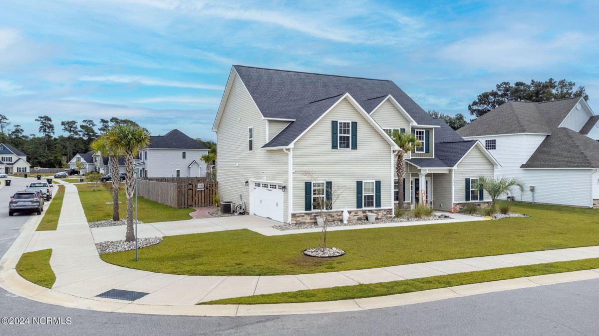 200 Coscoroba Ct Swansboro, NC 28584