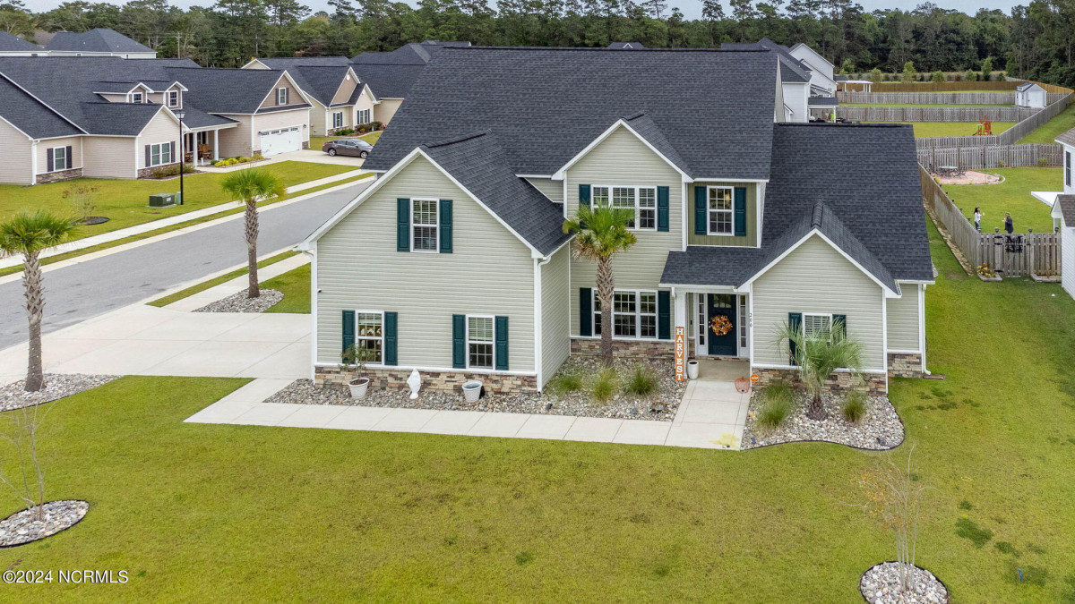 200 Coscoroba Ct Swansboro, NC 28584