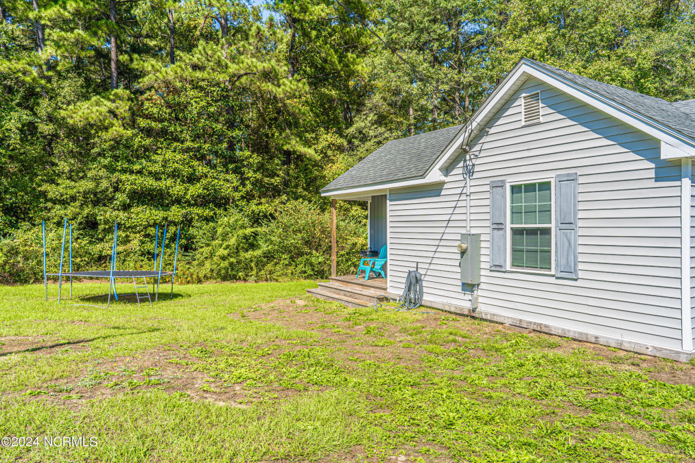 164 Sandhill Rd Rockingham, NC 28379