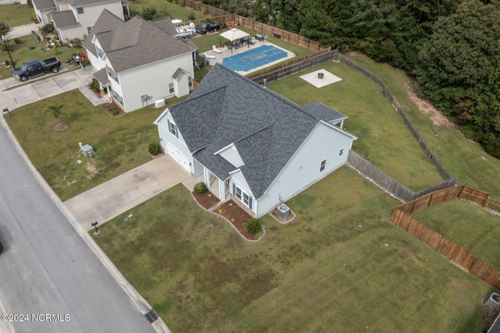 124 Mittams Point Dr Jacksonville, NC 28546