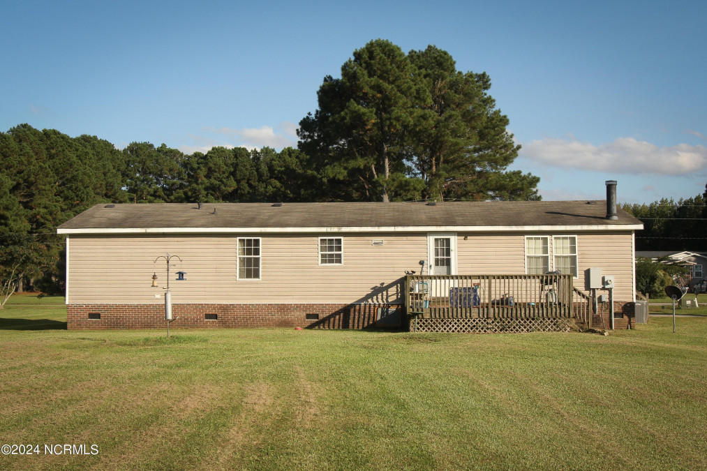 1417 Lambs Grove Rd Elizabeth City, NC 27909