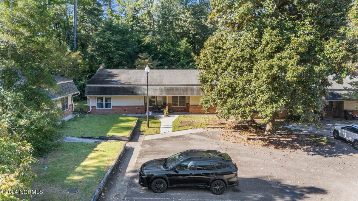 220 Illinois Ave Southern Pines, NC 28387