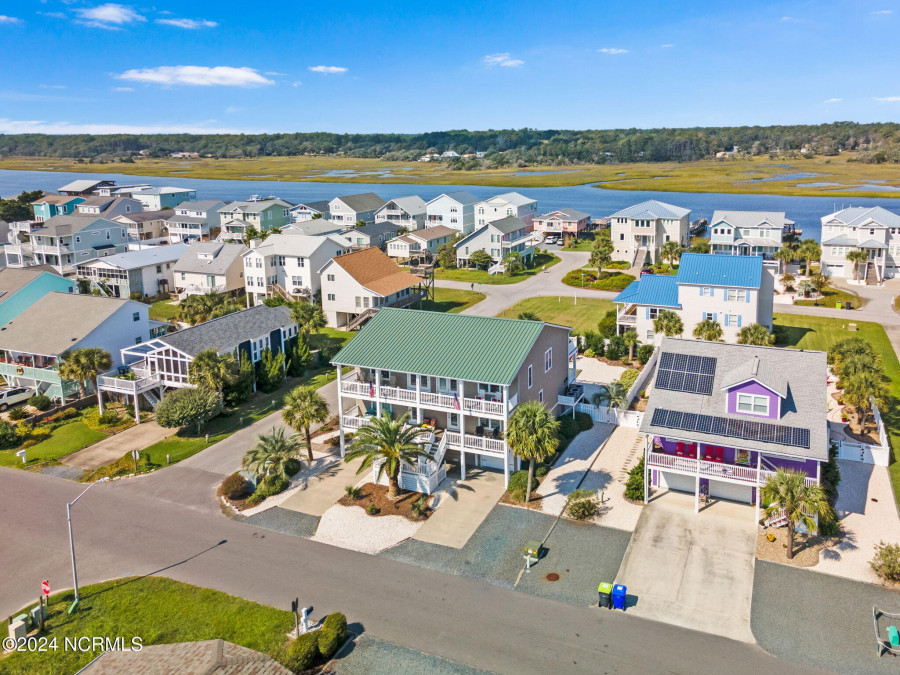 200 Brunswick Ave Holden Beach, NC 28462