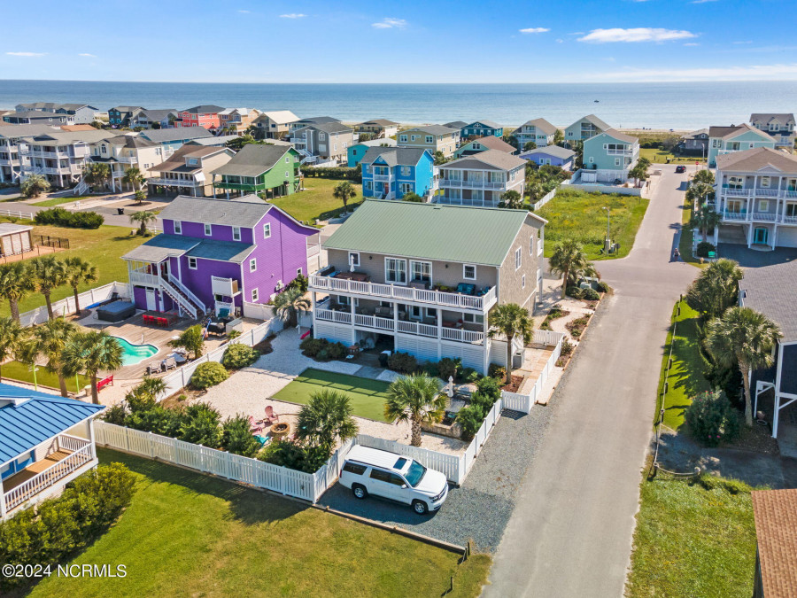 200 Brunswick Ave Holden Beach, NC 28462