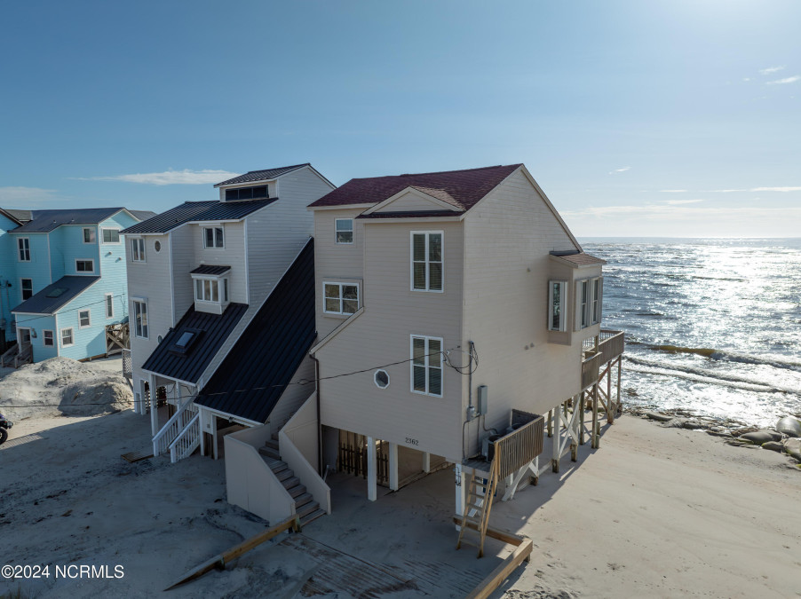 2362 New River Inlet Rd North Topsail Beach, NC 28460