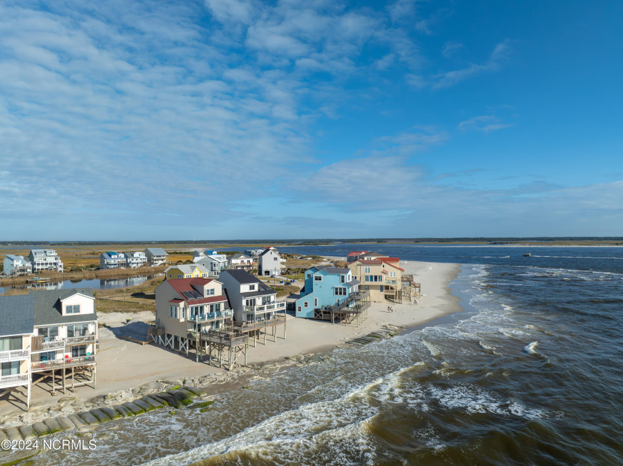 2362 New River Inlet Rd North Topsail Beach, NC 28460