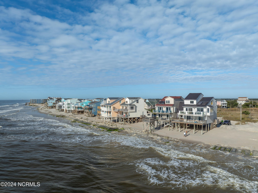 2362 New River Inlet Rd North Topsail Beach, NC 28460