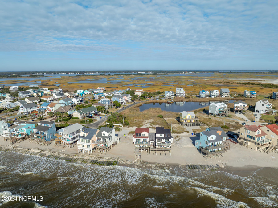 2362 New River Inlet Rd North Topsail Beach, NC 28460