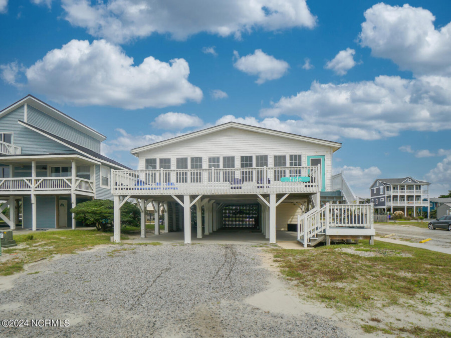 2630 Beach Dr Oak Island, NC 28465