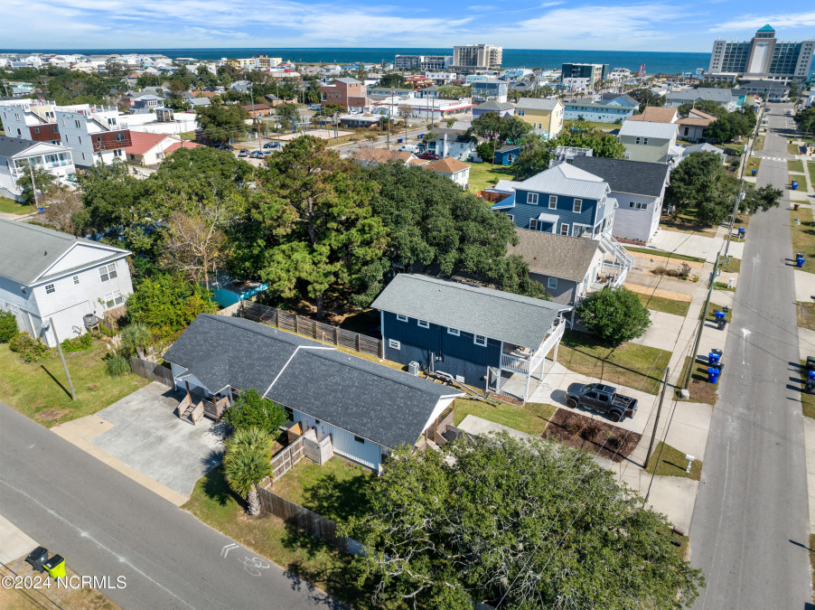 318 Charlotte Ave Carolina Beach, NC 28428