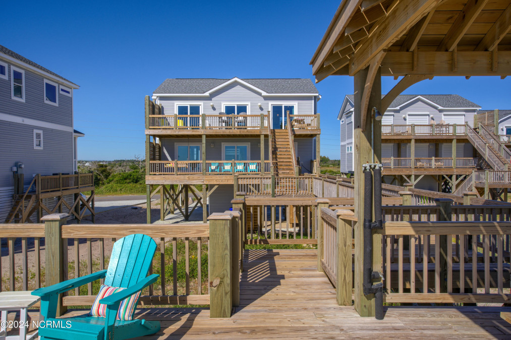 1016 New River Inlet Rd North Topsail Beach, NC 28460