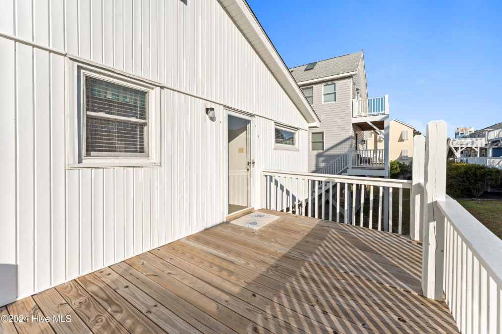 413 38th St Sunset Beach, NC 28468