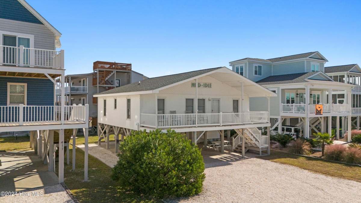 413 38th St Sunset Beach, NC 28468