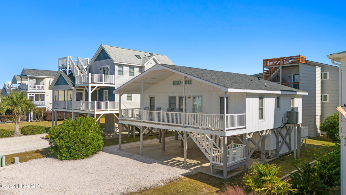 413 38th St Sunset Beach, NC 28468