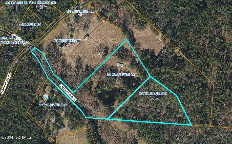 250 Valleyfield Ln Southern Pines, NC 28387