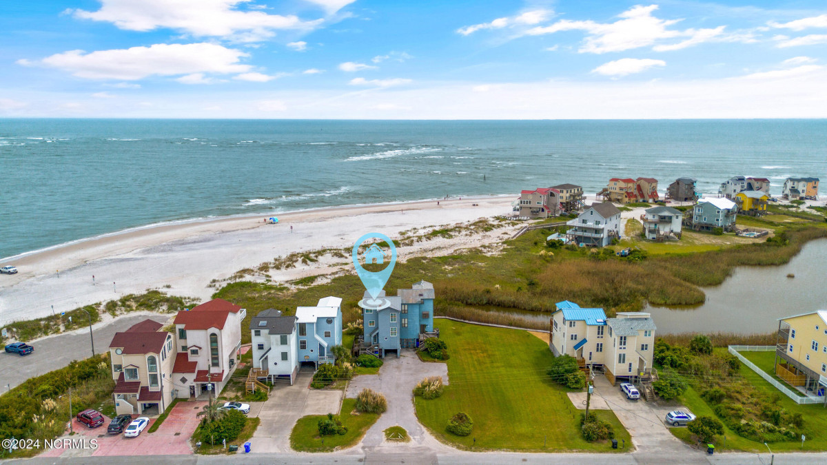 3938 River Rd North Topsail Beach, NC 28460