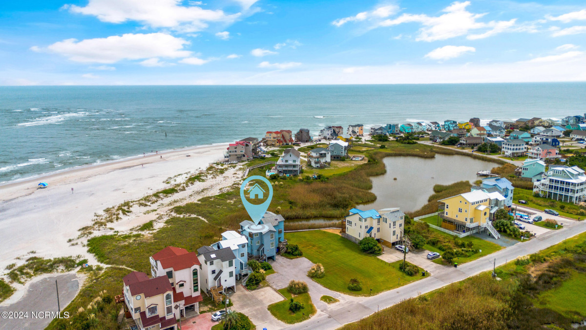 3938 River Rd North Topsail Beach, NC 28460