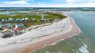 3938 River Rd North Topsail Beach, NC 28460