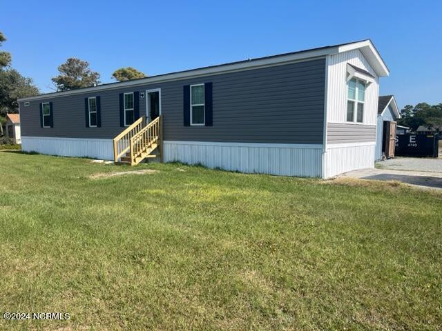 139 Barbee St Harkers Island, NC 28531