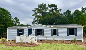 92 Barclay Rd Southport, NC 28461