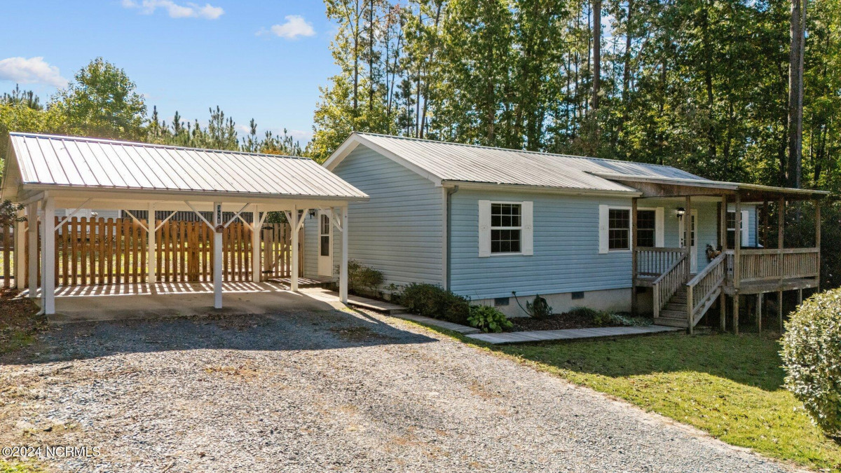 321 Sandy Oak Rd Carthage, NC 28327