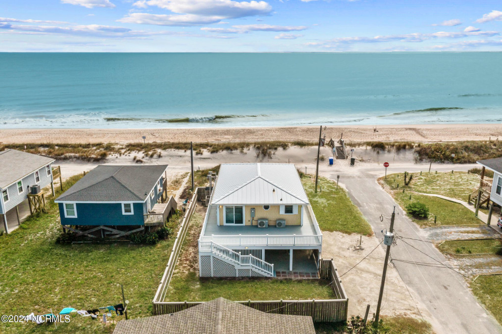 8811 2nd Ave North Topsail Beach, NC 28460