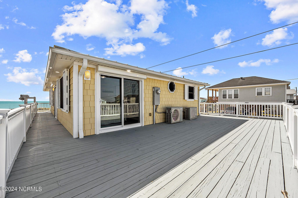 8811 2nd Ave North Topsail Beach, NC 28460