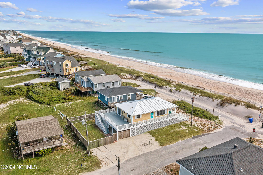 8811 2nd Ave North Topsail Beach, NC 28460