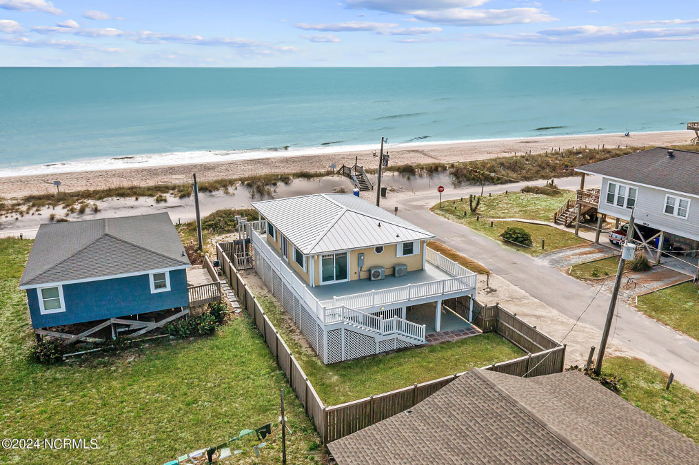 8811 2nd Ave North Topsail Beach, NC 28460