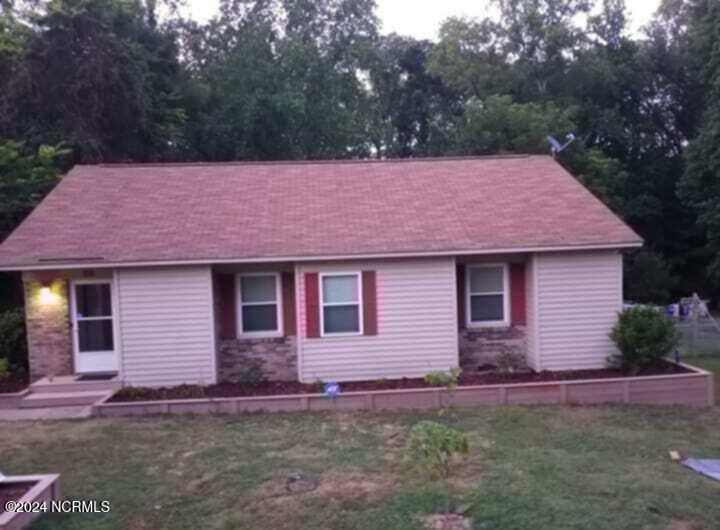 1007 Campbell Dr Rockingham, NC 28379