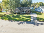 566 Chaucer Dr Winterville, NC 28590