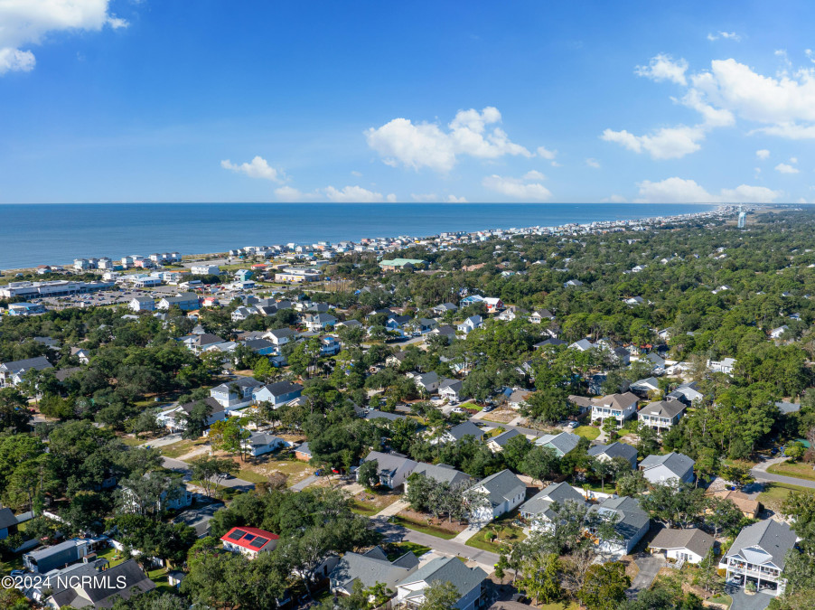 207 52nd St Oak Island, NC 28465