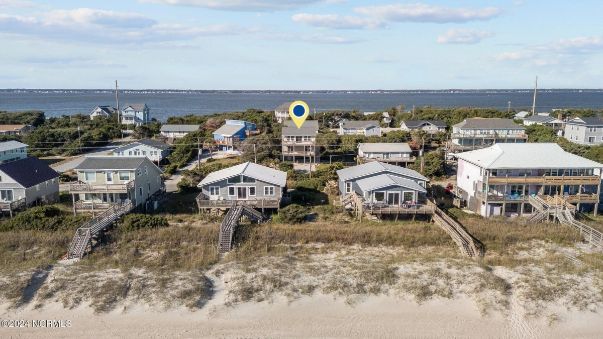 1410 Ocean Dr Emerald Isle, NC 28594