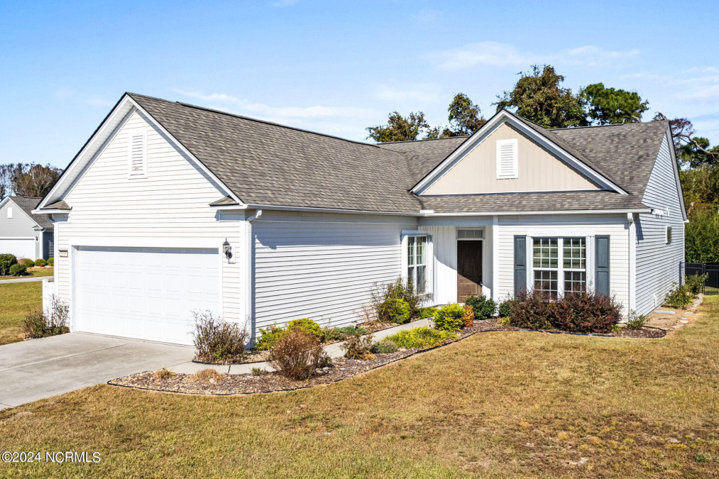 5086 Capstan Ct Southport, NC 28461