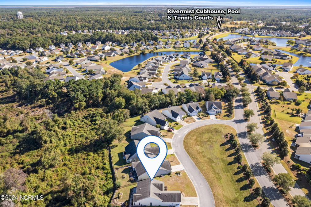 5086 Capstan Ct Southport, NC 28461