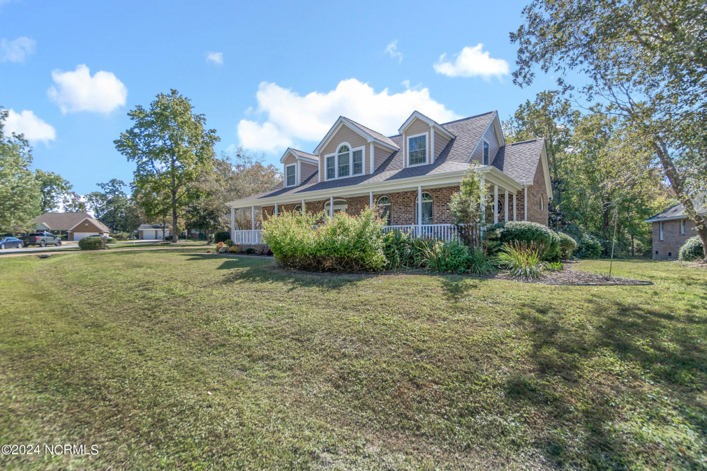 109 Cape Fear Dr Hertford, NC 27944