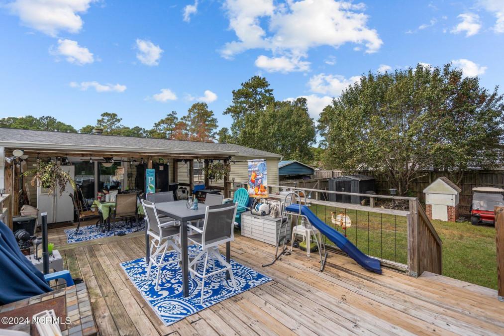 391 Topsail Plantation Dr Hampstead, NC 28443